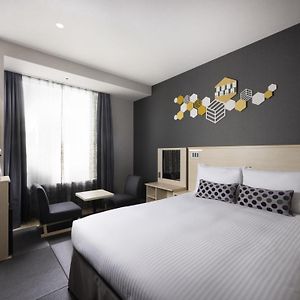 Kamer met een King Size Bed in Japanse Stijl